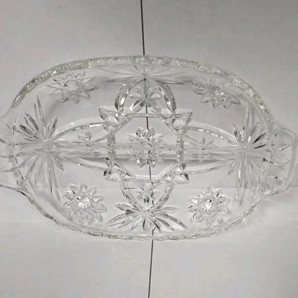 2 ANCHOR HOCKING ⭐ Oval DIVIDED Relish SERVING Dish AMERICAN PRESCUT Charcuterie